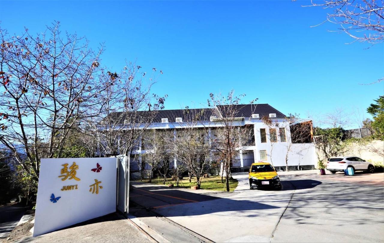 Junyi Landscape Villa Ренай Екстериор снимка