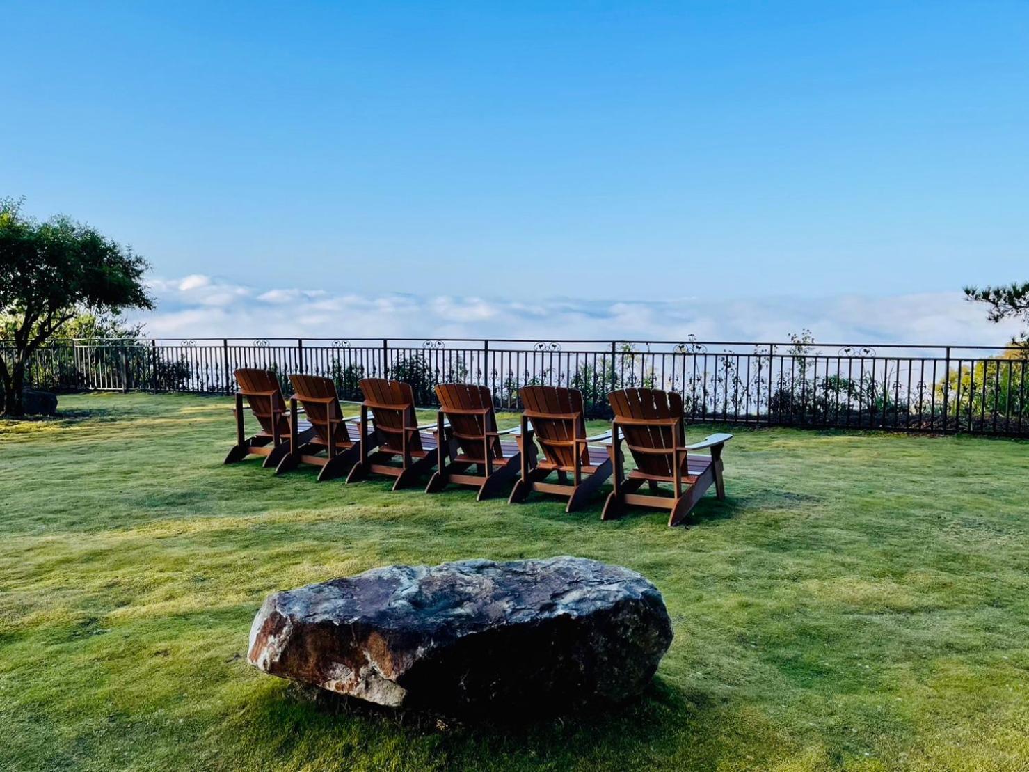 Junyi Landscape Villa Ренай Екстериор снимка