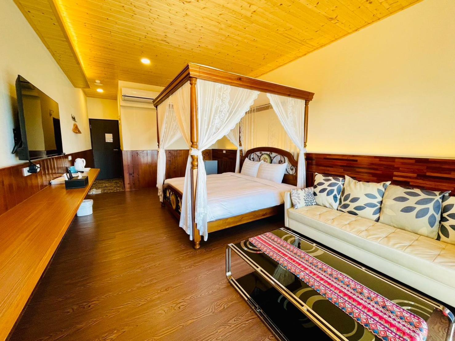 Junyi Landscape Villa Ренай Екстериор снимка
