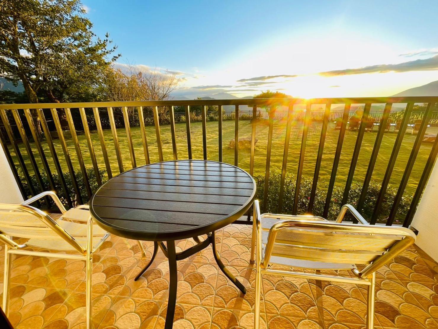 Junyi Landscape Villa Ренай Екстериор снимка